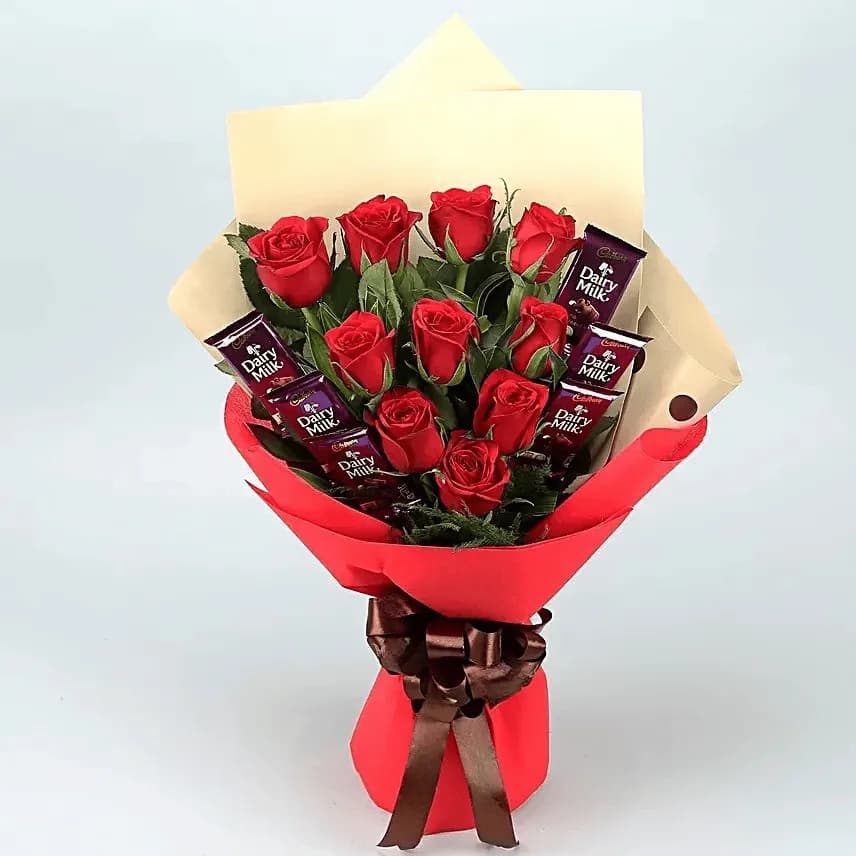 Elegant Red Rose & Dairy Milk Chocolate Bouquet for Romantic Gifting