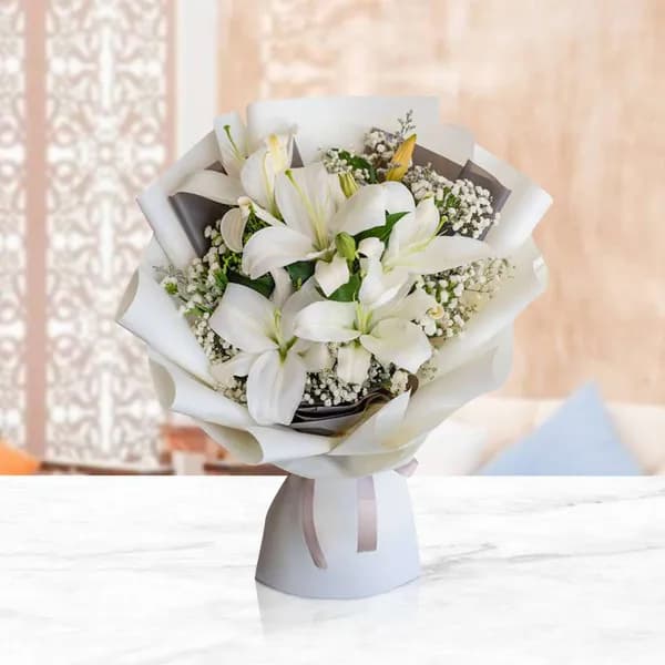 Pure Elegance White Lily Bouquet – Classic Flower Gift for Any Occasion