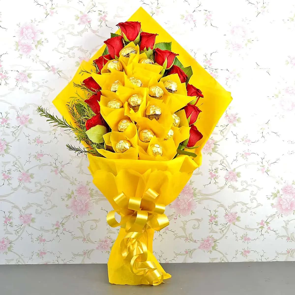 Ferrero Rocher & Red Rose Bouquet