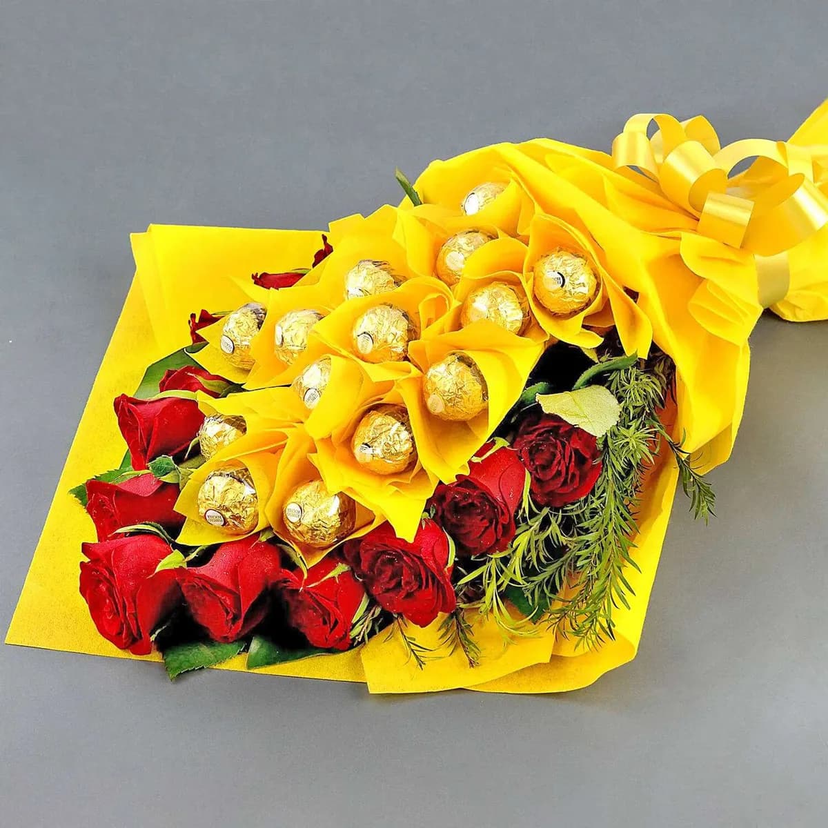 Ferrero Rocher & Red Rose Bouquet