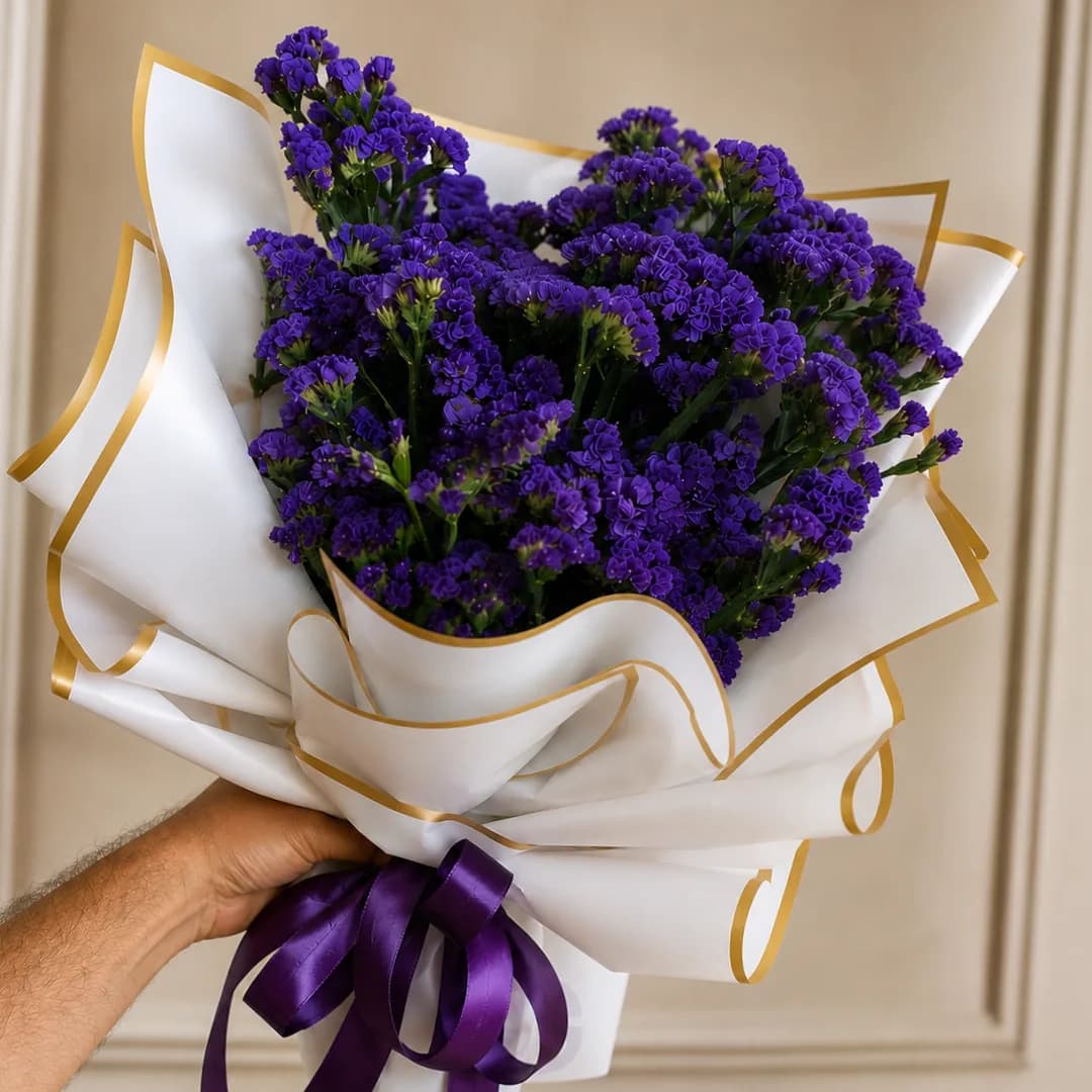 Premium Purple Statice Handy Bouquet