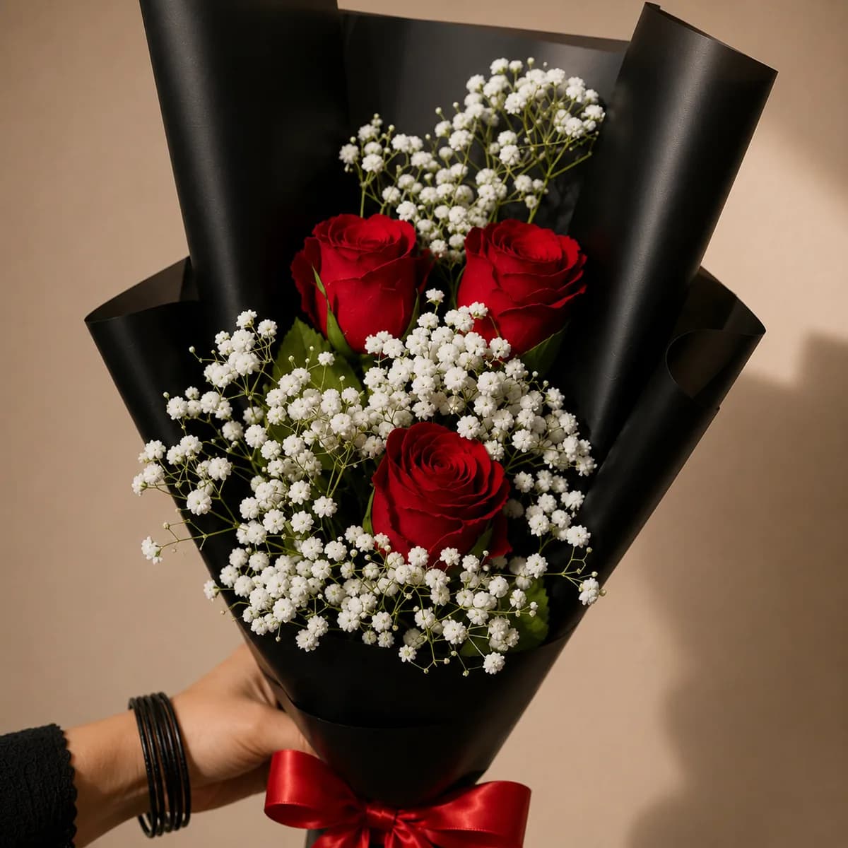 Premium 3 Red Rose & Baby's Breath Mini Bouquet
